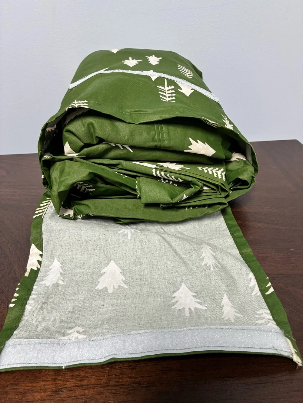 Target 100% Cotton Lodge Sheet Set - Great Bay Home in Olive Little Trees print